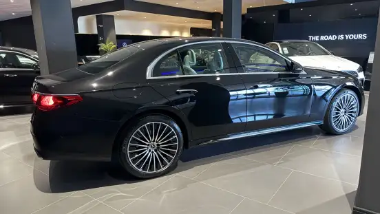 MERCEDES-BENZ-E 300-2.0 MHEV EXCLUSIVE 9G-TRONIC MERCEDES-BENZ-E 300-2026