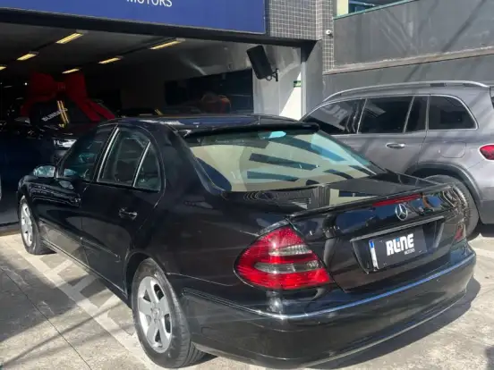MERCEDES-BENZ-E 320-3.2 AVANTGARDE V6 GASOLINA 4P AUTOMÁTICO MERCEDES-BENZ-E 320-2004