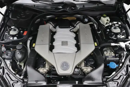 MERCEDES-BENZ-E 63 AMG-2010