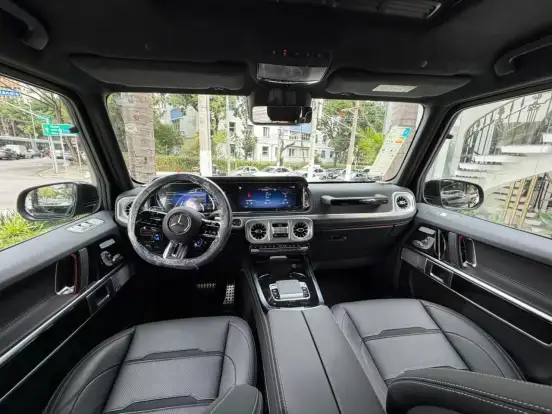 MERCEDES-BENZ-G 63 AMG-2026