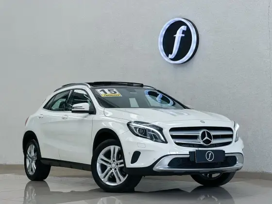 MERCEDES-BENZ GLA 200 1.6 CGI VISION 16V TURBO FLEX 4P AUTOMÁTICO MERCEDES-BENZ GLA 200 1.6 CGI VISION 16V TURBO FLEX 4P AUTOMÁTICO