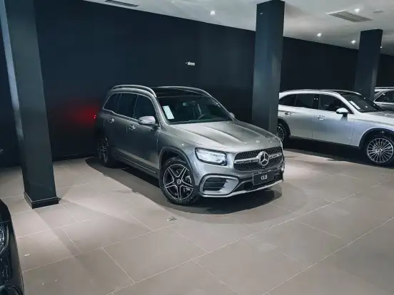 MERCEDES-BENZ-GLB 220-2.0 MHEV AMG LINE 4MATIC 8G-DCT MERCEDES-BENZ-GLB 220-2026