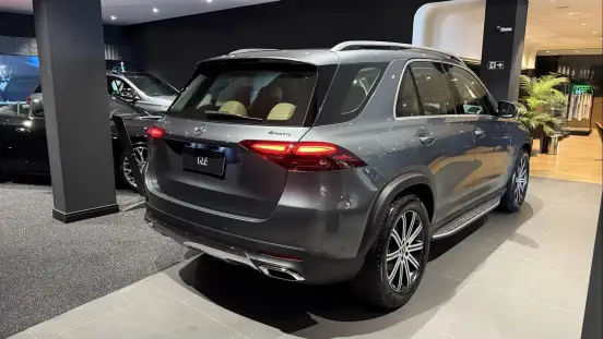 MERCEDES-BENZ-GLE 450d-2026