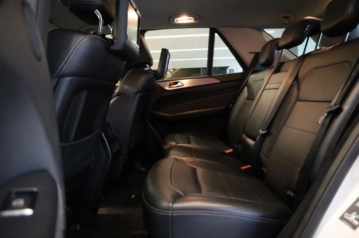 Mercedes-benz ML 350 — foto 11