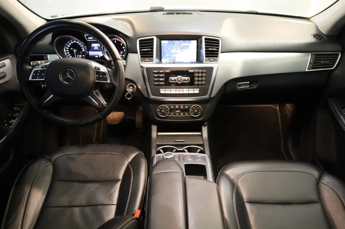 Mercedes-benz ML 350 — foto 12