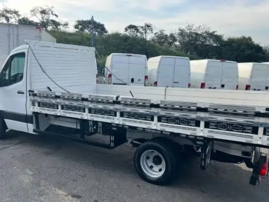 MERCEDES-BENZ-SPRINTER-2.2 CDI DIESEL CHASSIS 516 LONGO MANUAL MERCEDES-BENZ-SPRINTER-2020