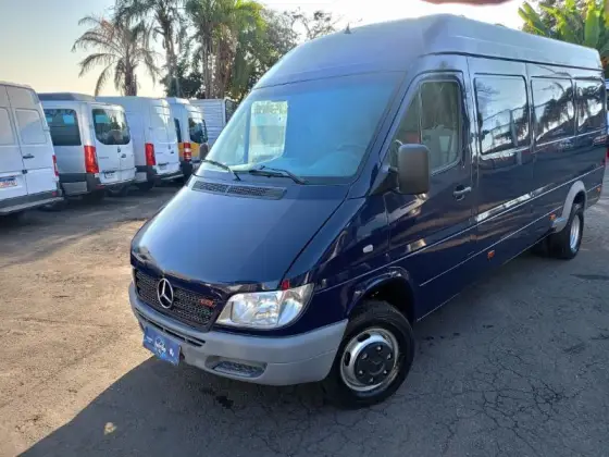 MERCEDES-BENZ SPRINTER 2.2 CHASSI 413 CDI RODADO DUPLO DIESEL 3P MANUAL