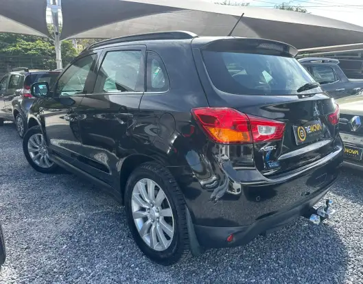 MITSUBISHI-ASX-2015
