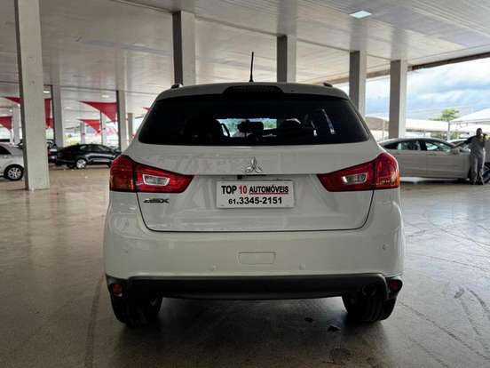 MITSUBISHI-ASX-2015