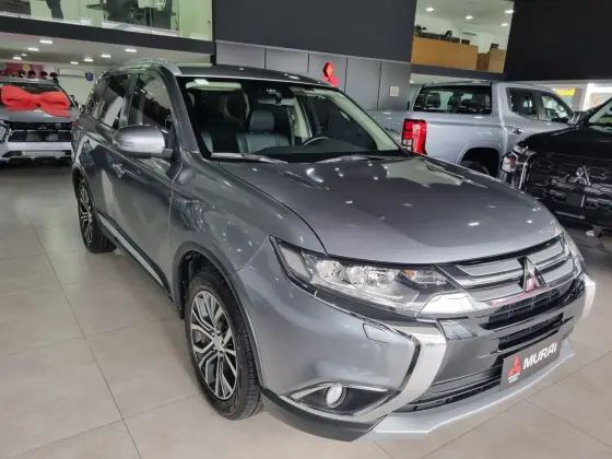 MITSUBISHI OUTLANDER 3.0 GT 4X4 V6 24V GASOLINA 4P AUTOMÁTICO