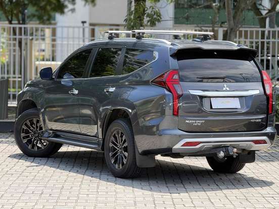 MITSUBISHI-PAJERO SPORT-2.4 16V MIVEC TURBO DIESEL HPE-S AWD AUTOMÁTICO MITSUBISHI-PAJERO SPORT-2021