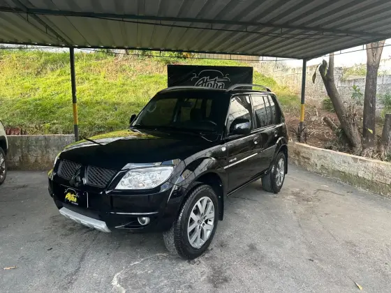 MITSUBISHI PAJERO TR4 2.0 4X4 16V 140CV FLEX 4P AUTOMÁTICO