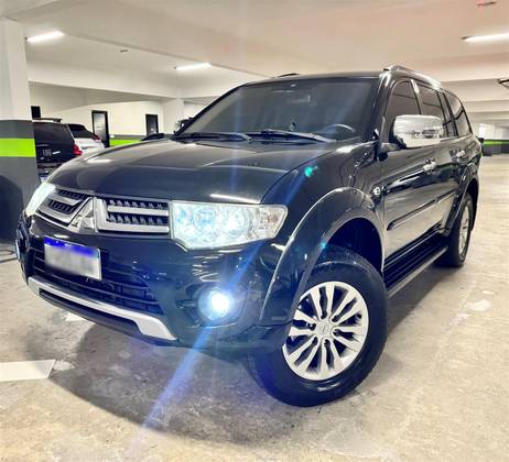 MITSUBISHI PAJERO DAKAR 3.5 HPE 7 LUGARES 4X4 V6 24V FLEX 4P AUTOMÁTICO