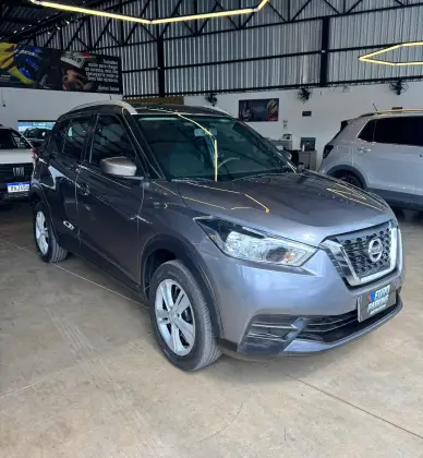 NISSAN KICKS 1.6 16V FLEXSTART S 4P XTRONIC NISSAN KICKS 1.6 16V FLEXSTART S 4P XTRONIC