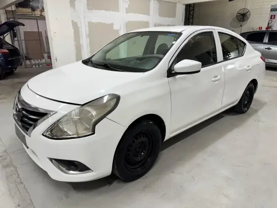 NISSAN VERSA 1.6 16V FLEX SV 4P MANUAL