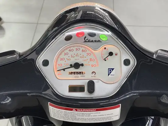 PIAGGIO-VESPA LX 150-2006
