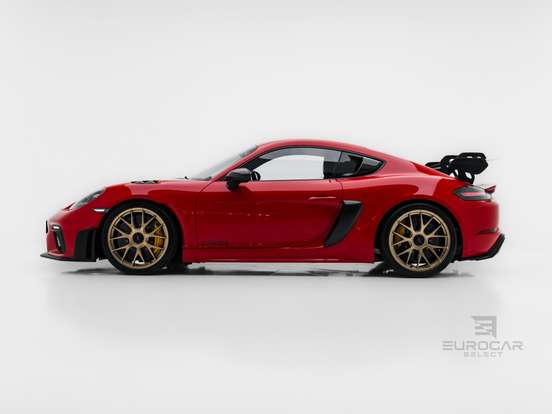 PORSCHE-718-2024