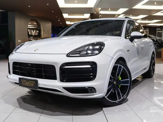 PORSCHE CAYENNE 3.0 V6 E-HYBRID PLATINUM EDITION AWD TIPTRONIC S
