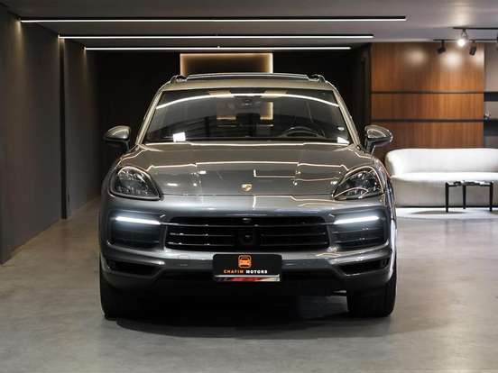 PORSCHE-CAYENNE-2020