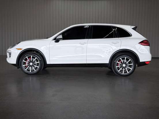 PORSCHE-CAYENNE-3.6 4X4 V6 24V GASOLINA 4P TIPTRONIC PORSCHE-CAYENNE-2011