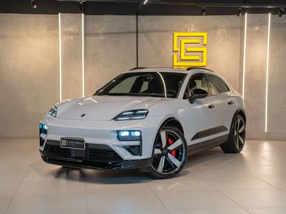 PORSCHE MACAN TURBO ELÉTRICO PORSCHE MACAN TURBO ELÉTRICO