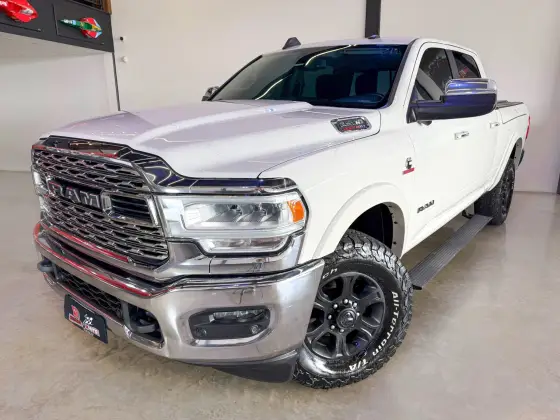 RAM 2500 6.7 I6 TURBO DIESEL LARAMIE CD 4X4 AUTOMÁTICO
