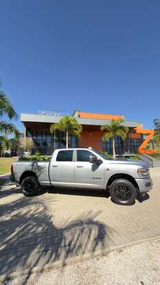 RAM-2500-6.7 I6 TURBO DIESEL LARAMIE CD 4X4 AUTOMÁTICO RAM-2500-2023