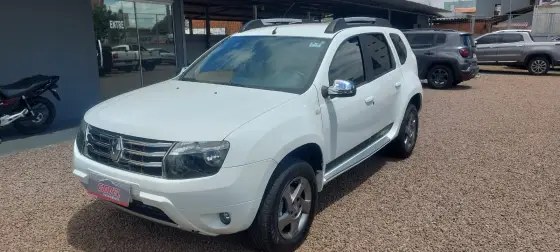RENAULT DUSTER 2.0 DYNAMIQUE 4X2 16V FLEX 4P AUTOMÁTICO