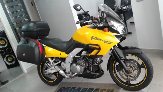 SUZUKI DL 1000 V STROM 