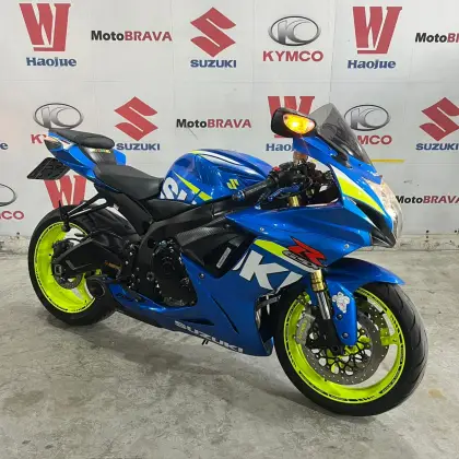 SUZUKI GSX-R750 SUZUKI GSX-R750
