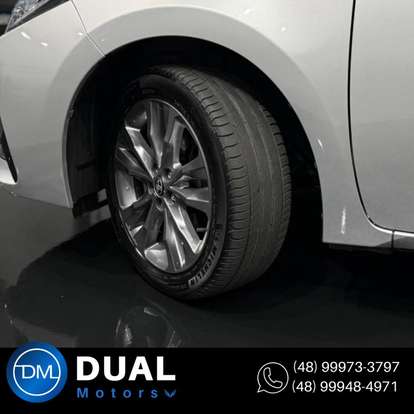 TOYOTA-COROLLA-2018