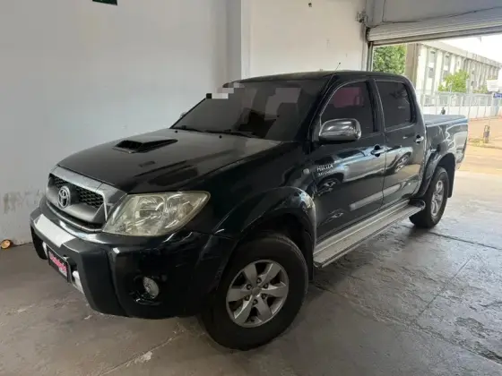 TOYOTA HILUX 3.0 SRV 4X4 CD 16V TURBO INTERCOOLER DIESEL 4P MANUAL
