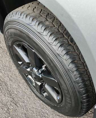 TOYOTA-HILUX-2024