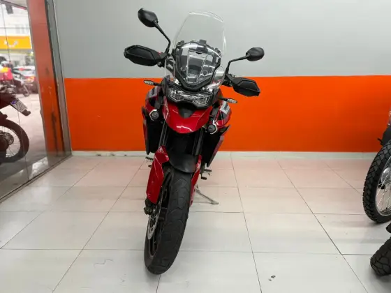 TRIUMPH TIGER 900 GT PRO TRIUMPH TIGER 900 GT PRO