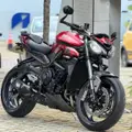 TRIUMPH STREET TRIPLE RS ABS TRIUMPH STREET TRIPLE RS ABS