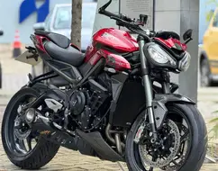 TRIUMPH STREET TRIPLE RS ABS TRIUMPH STREET TRIPLE RS ABS