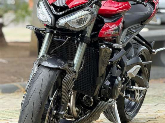 TRIUMPH-STREET TRIPLE RS ABS TRIUMPH-STREET TRIPLE RS ABS-2023