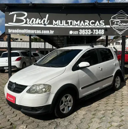 VOLKSWAGEN FOX 1.0 MI SUNRISE 8V FLEX 4P MANUAL VOLKSWAGEN FOX 1.0 MI SUNRISE 8V FLEX 4P MANUAL