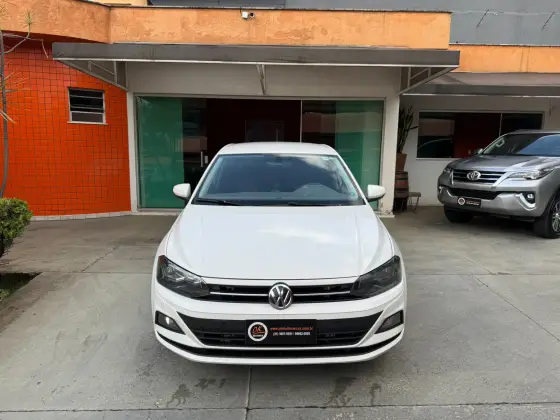 VOLKSWAGEN POLO 1.0 200 TSI COMFORTLINE AUTOMÁTICO