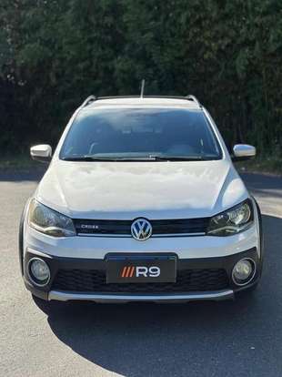 VOLKSWAGEN-SAVEIRO-2015