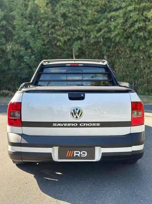 VOLKSWAGEN-SAVEIRO-2015