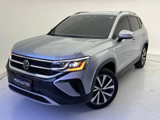 VOLKSWAGEN TAOS 1.4 250 TSI TOTAL FLEX HIGHLINE AUTOMÁTICO