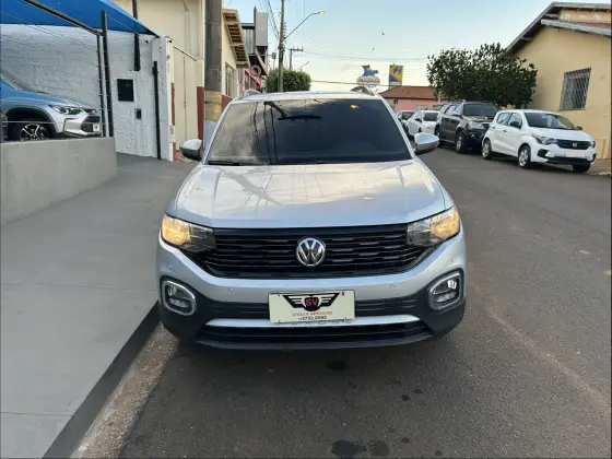 VOLKSWAGEN T-CROSS 1.0 200 TSI TOTAL FLEX SENSE AUTOMÁTICO