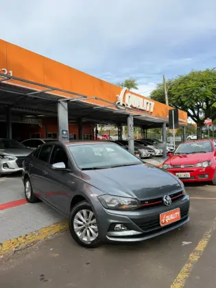VOLKSWAGEN VIRTUS 1.0 200 TSI COMFORTLINE AUTOMÁTICO VOLKSWAGEN VIRTUS 1.0 200 TSI COMFORTLINE AUTOMÁTICO
