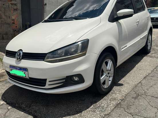 VOLKSWAGEN-FOX-1.0 MPI COMFORTLINE 12V FLEX 4P MANUAL VOLKSWAGEN-FOX-2016