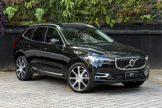 VOLVO XC60 2.0 T8 HYBRID INSCRIPTION AWD GEARTRONIC VOLVO XC60 2.0 T8 HYBRID INSCRIPTION AWD GEARTRONIC