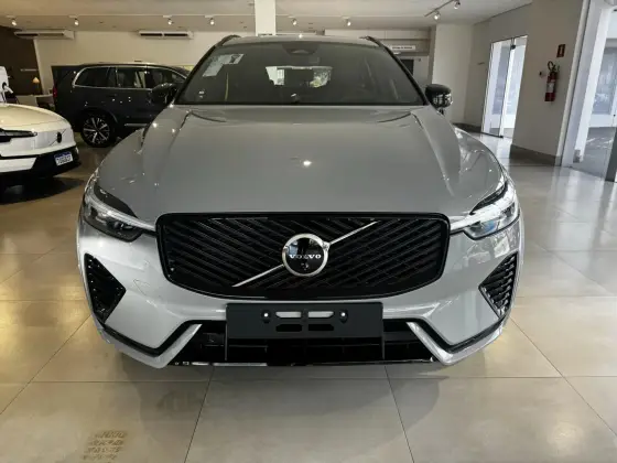 VOLVO XC60 2.0 T8 PHEV POLESTAR ENGINEERED AWD GEARTRONIC