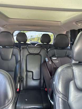 VOLVO-XC90-2018