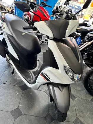 YAMAHA FLUO 125 ABS 