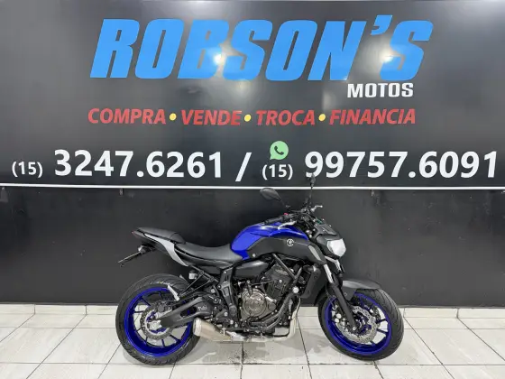 YAMAHA MT-07 ABS YAMAHA MT-07 ABS